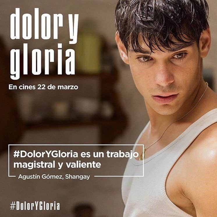 アントニオ・バンデラスさんのインスタグラム写真 - (アントニオ・バンデラスInstagram)「Hoy estreno de Dolor y Gloria. ¡Tenemos una cita en la pantalla grande!!! #Repost @eldeseo_ ・・・ Hoy #DoloryGloria, la nueva película de Pedro Almodóvar y protagonizada por @antoniobanderasoficial @penelopecruzoficial @asieretxeandia @leosbaraglia @noranavasactriz #JulietaSerrano @sanabellan @julian_lopez @cesarfloyd97 @raularevaloz @ceciroth y @rosalia.vt se estrena en salas de cine de todaEspaña de la mano de @sonypicturesspain!!!」3月23日 2時51分 - antoniobanderas