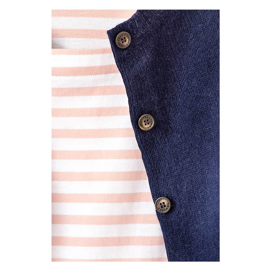 キャベジズ&ローゼズのインスタグラム：「Nothing feels cosier than organic jersey cotton and a mix of superfine wool and baby alpaca 💖 It’s time to get close to the Amelie Dress in Pink Stripe and the Grace Cardigan in Navy #closeupshot #ss19 #organiccotton #pinkstripes #organicjersey #scottishknitwear #springarrivals #cardigan #madeinscotland #cabbagesandroses #cabbagesandrosesfashion @christina_strutt @cabbagesandroses_shop」