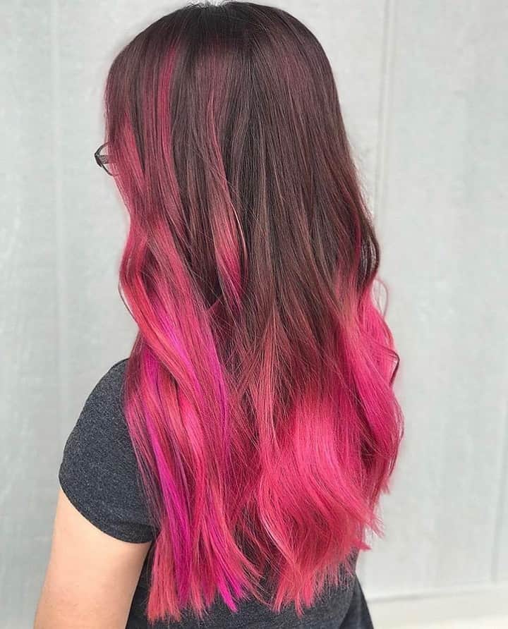 CosmoProf Beautyさんのインスタグラム写真 - (CosmoProf BeautyInstagram)「Vibrant doesn't even begin to describe this beautiful color💗😍 ✨ @hairstylist_ashleybenefiel created texture by using @bosleypro BOS-Volumize Styling Hairspray. ✨ Find Bosley Professional products at #cosmoprofbeauty where you are #licensedtocreate  #repost #bosley #bosleypro #bosleyprofessional #bosleyprofessionalstrength #bosleyprofessionalstrenght #vivids #pinkhair #colormelt」3月23日 5時00分 - cosmoprofbeauty