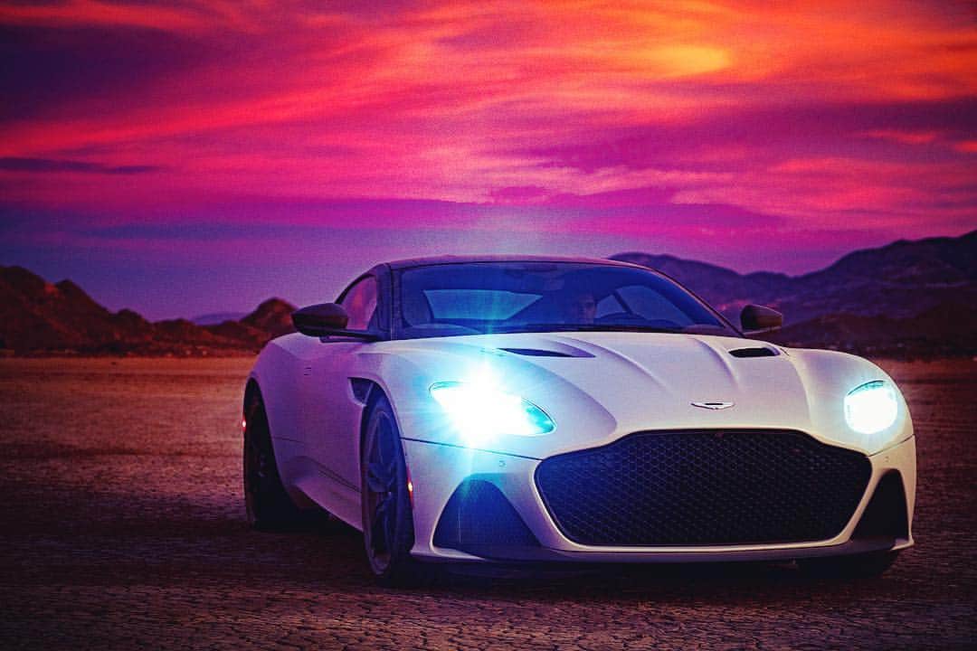 マイケル・ミュラーさんのインスタグラム写真 - (マイケル・ミュラーInstagram)「For the last 2 years  I have been creating content for Aston Martin. Working hand in hand with Marek Reichman the Chief Creative Officer we collaborated and created a campaign where we captured still photos, a commercial and VR at the same time.  I believe it’s the first time all 3 forms of content came from a single source.  Over the next month Aston Martin will be posting the campaign across their platforms including @astonmartinlagonda & @astonmartinamericas  The commercial and VR piece you’ll be able to view on your mobile phone, you won’t need a headset to watch!  The DB11, DBS, & the VANTAGE are all works of art and it was such a pleasure to work with Marek on his creations.  I had such an amazing team who helped me accomplish this multi-faceted campaign. I’m so grateful for all their hard work and helping me to manifest the vision Marek and I set out to capture.  You can view this Dream-Team in the tags.」3月23日 5時41分 - michaelmuller7