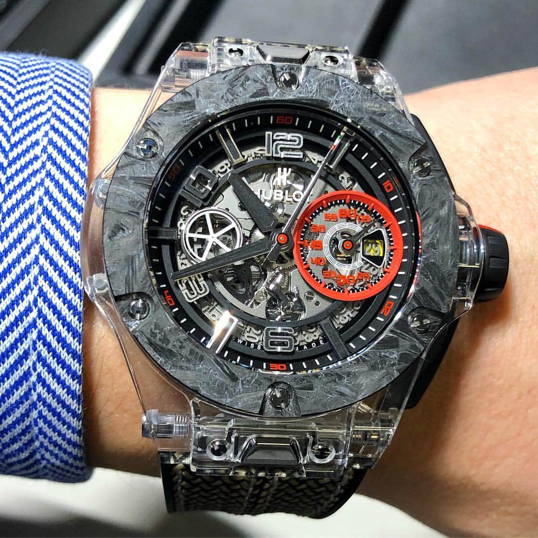 Daily Watchさんのインスタグラム写真 - (Daily WatchInstagram)「The New $69,000 Hublot Big Bang Scuderia Ferrari 90th Anniversary Sapphire. The bezel is cut in ceramic carbon, which is used for Formula 1 brake discs 🏎  A limited edition of 90 pieces #Baselworld2019」3月23日 17時04分 - dailywatch