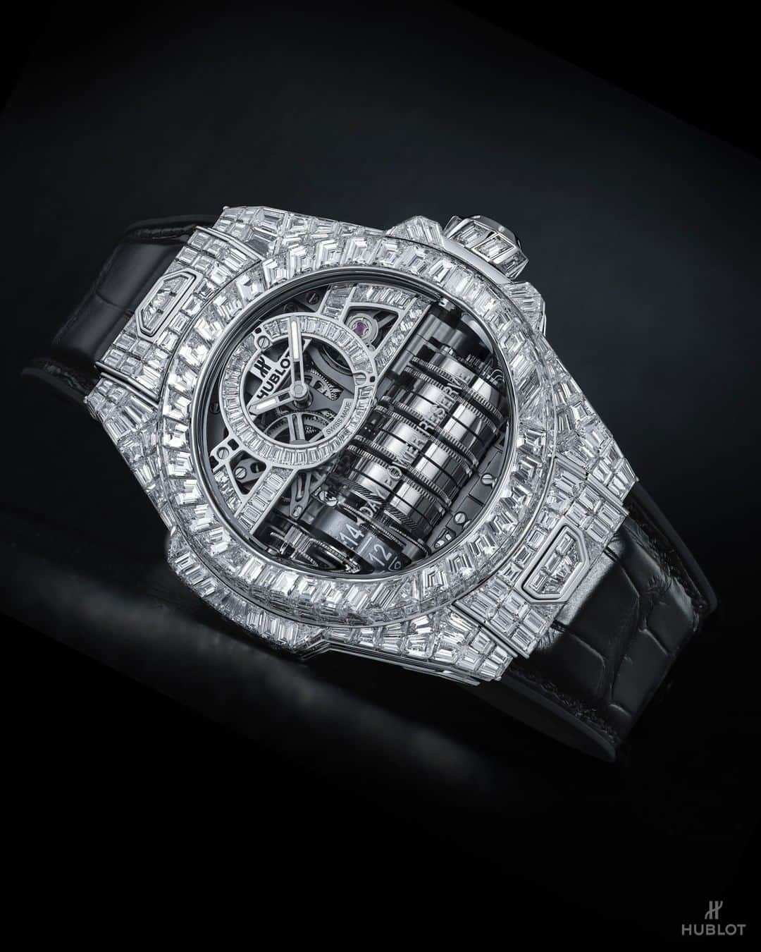 のインスタグラム：「Absolute brilliance, inside and out. New Big Bang #MP11 14-day power reserve High Jewellery. Tag a friend who would love this timepiece! #HublotBaselworld #Baselworld2019 #Baselworld」
