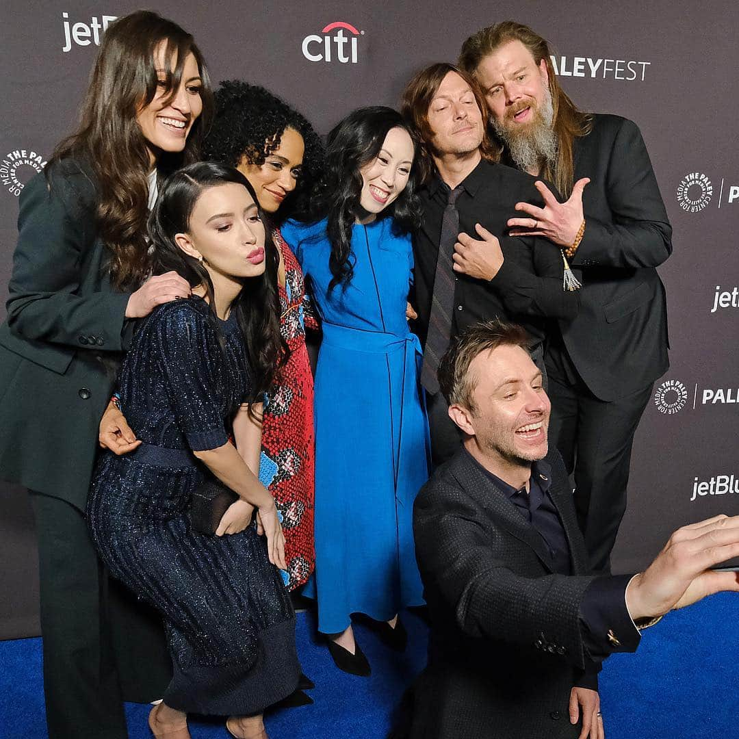 Just Jaredさんのインスタグラム写真 - (Just JaredInstagram)「@bigbaldhead and @rambodonkeykong pose together at PaleyFest before reuniting with the rest of @amcthewalkingdead cast! #NormanReedus #RyanHurst #WalkingDead #TWD #TheWalkingDead Photos: Getty」3月23日 15時39分 - justjared