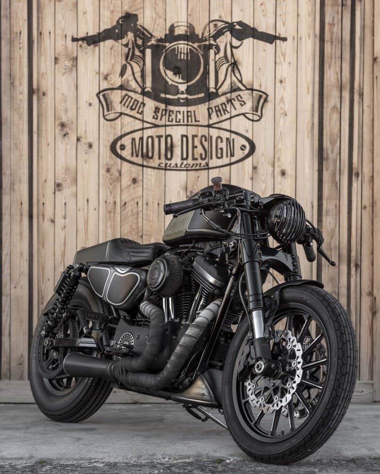 epidemic_motorsさんのインスタグラム写真 - (epidemic_motorsInstagram)「AMAZING SUCCESS FOR OUR 1200 RS CAFERACER, CLASSIFIED AT THE FIRST PLACE IN THE H-D MODIFIED CATEGORY OF ROMA MOTODAYS 2019 via @motodesigncustoms  #caferacer #caferacerstyle #caferacerporn #caferacergram #caferacersofinstagram #harleydavidson #harleydavidsondaily #harleydavidsonitalia #harleydavidsonmotorcycles #motocustom  #bikerlife #triumph #triumphbonneville #triumphscrambler #triumphmotorcycles #motoguzzi #motoguzziv7 #scrambler #liveyourlegend #bagger  #harleysofinstagram #sonsofanarchy #sonsofanarchyitaly #bobber #bobberstyle #chopper #chopperstyle #epidemicmotors #epidemic_motors」3月23日 15時57分 - epidemic_motors