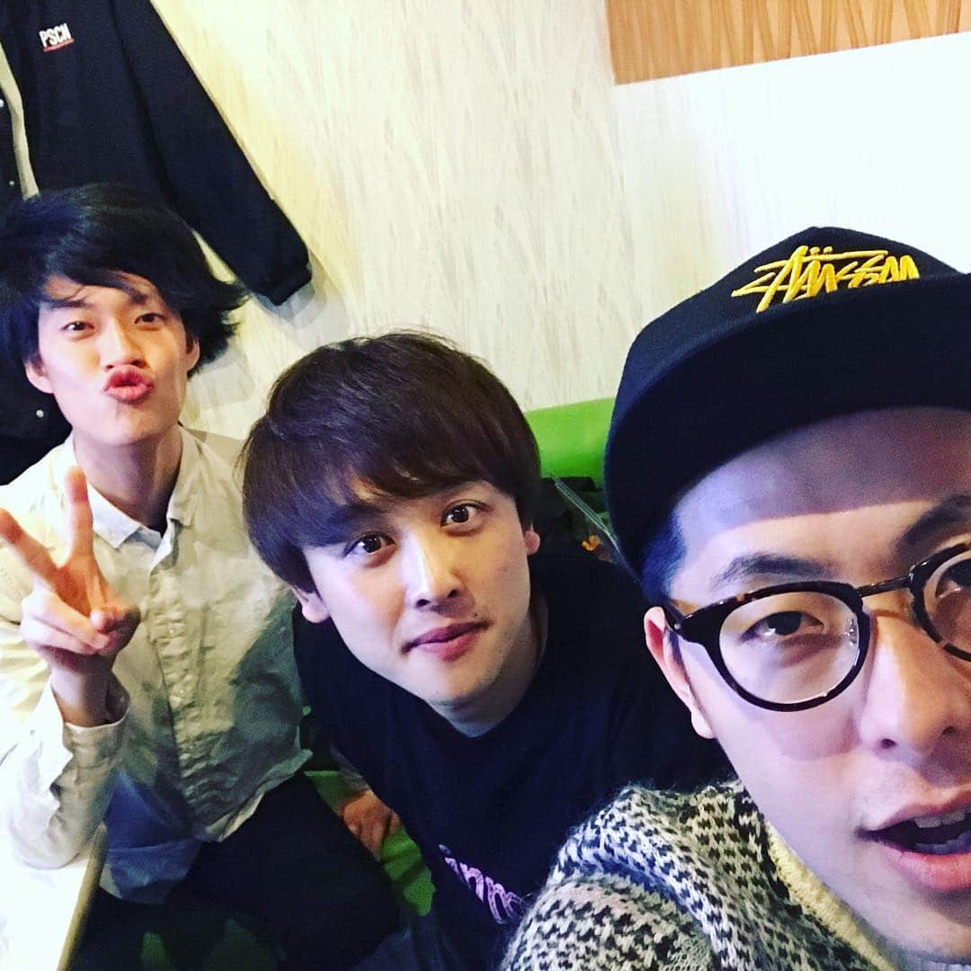 キモメン ゆうへいさんのインスタグラム写真 - (ゆうへいInstagram)「昨夜。お久しぶりのドゥユ漫ゴールデンボーイズ。ノットキモメン。 #漫才 第6回  #ytv漫才新人賞 優勝#吉田たち 第7回 #ytv漫才新人賞 優勝#霜降り明星 第8回#ytv漫才新人賞 優勝#からし蓮根 #ドゥユ漫 #来月は4  ...