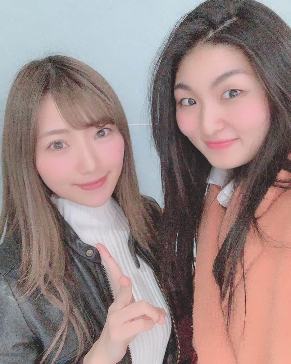 寺口智香さんのインスタグラム写真 - (寺口智香Instagram)「Face of Japanで仲良くなった ゆきちゃん @yukiworld212 とデート❤ . 最近新たな場所で出会って 新たな出会いがあるから どんなところも楽しくて仕方ない☺️！ . 3/29 19時〜 リッツカールトン大阪で ミス・ユニバース選考会に出演します❤ 阪急ウェディングステージに出ますので 応援しに来てください！ . チケットはDMでご用意させていただきます🥰 . . #ミスコン #ミスコンテスト #モデルコンテスト #モデル #Faceofasia #faceofjapan #ダイエット #instagood #アッシュカラー #좋아요그램 #좋아요꾹꾹 #좋아요꾸욱 #일상스타그램 #셀카 #我的最愛 #igers #iger #lit #litty」3月23日 16時14分 - chika_loves