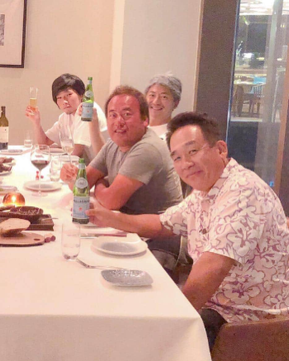 平野ノラさんのインスタグラム写真 - (平野ノラInstagram)「🏝🍖🍷🐶🌈✈️ #Mr.バブル #ジーヤマ #okバブリー  #平野ノラ」3月23日 16時26分 - noranoranora1988