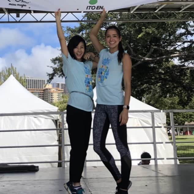 瀬川慶さんのインスタグラム写真 - (瀬川慶Instagram)「Despite the height, Always fun Emceeing with Maya @pepperdaisuki at @honolulurainbowekiden  隣に並ぶのはイヤだけどマヤとのイベントは最高に楽しい! #hawaii #aloha #honolulu #rainbowekiden2019 #emcee #kapiolanipark #honolulufestival2019 #linomodelagency #ハワイ #アロハ #レインボー駅伝 #司会 #カピオラニ公園 #身長差は気にしないで #ホノルルフェスティバル2019」3月23日 16時29分 - kei.segawa
