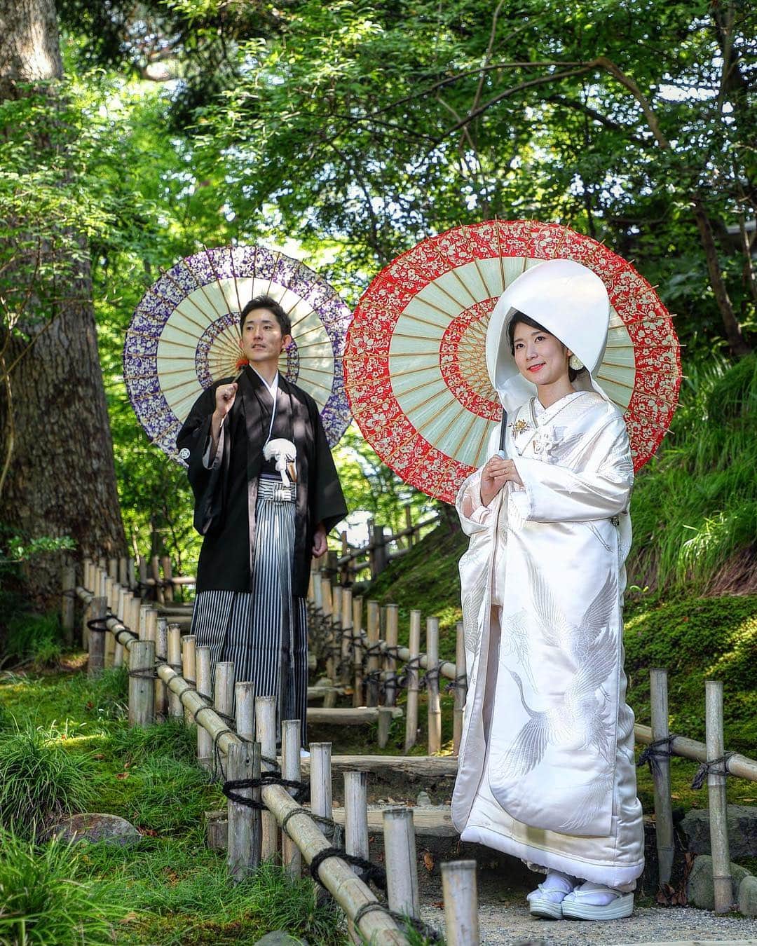 アート工房さんのインスタグラム写真 - (アート工房Instagram)「新緑の中で✨ 。 Photo by アート工房 。 。 。  #daily_photo_jpn  #japan_of_insta #IG_PHOS  #icu_japan #ig_japan  #team_jp_ #igersjp #instagramjapan #nipponpic #tokyocameraclub #ray_moment #bestjapanpics  #Lovers_Nippon_Portrait #jp_portrait部 #ポトレ撮影隊 #japan_daytime_view #love_bestjapan #Instagram #アート工房 #金沢 #野々市市 #石川県 #アート工房 #和装 #ロケ撮影 #写真好きな人と繋がりたい #前撮り #結婚 #ウェディング」3月23日 16時29分 - artcoubouart