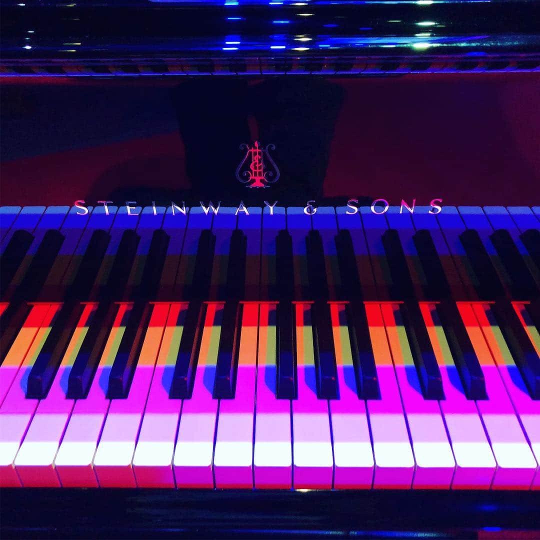 上杉洋史のインスタグラム：「51120 D #piano #steinway #venue #todayspiano #instapiano #pianophotography #iwasakihiromi #concert」