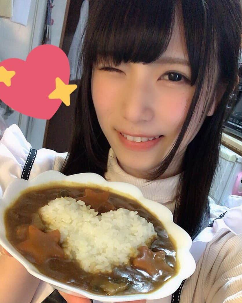 村上りいなさんのインスタグラム写真 - (村上りいなInstagram)「I made curry rice. 🍛😌😌 #cooking #cook #food #love #followme」3月23日 16時54分 - riina_murakami