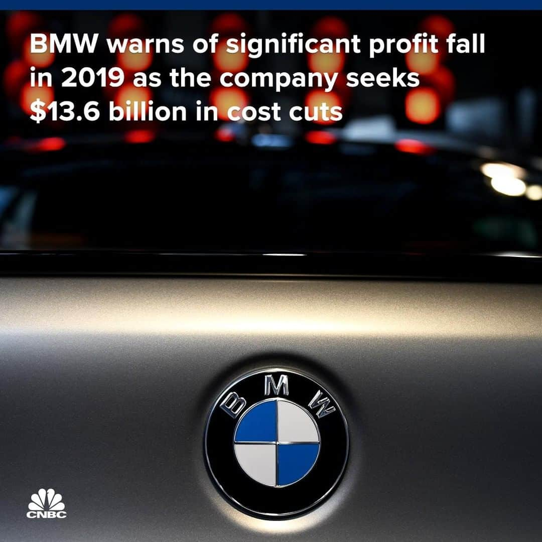 CNBCさんのインスタグラム写真 - (CNBCInstagram)「Last week, BMW said it would step up cost cutting in anticipation of a difficult year, as it reported a 7.9% fall in 2018 operating profit. This week, the company followed up by saying it expected profits to to fall even further in 2019.⁣ ⁣ "Depending on how conditions develop, our guidance may be subject to additional risks; in particular, the risk of a no-deal Brexit and ongoing developments in international trade policy," CFO Nicolas Peter said.⁣ ⁣ The company also said the high cost of developing electric and self-driving cars will continue to be a burden on earnings.⁣ ⁣ You can read more, at the link in bio.⁣ ⁣ *⁣ *⁣ *⁣ *⁣ *⁣ *⁣ *⁣ *⁣ ⁣ #BMW #Cars #Autos #ElectricVehicles #EV #SelfDrivingCars #Earnings #Profits #Money #Investing #TraderTalk #Shares #Stocks #Tech #Technology #Costs #Business #BusinessNews #CNBC」3月23日 9時10分 - cnbc