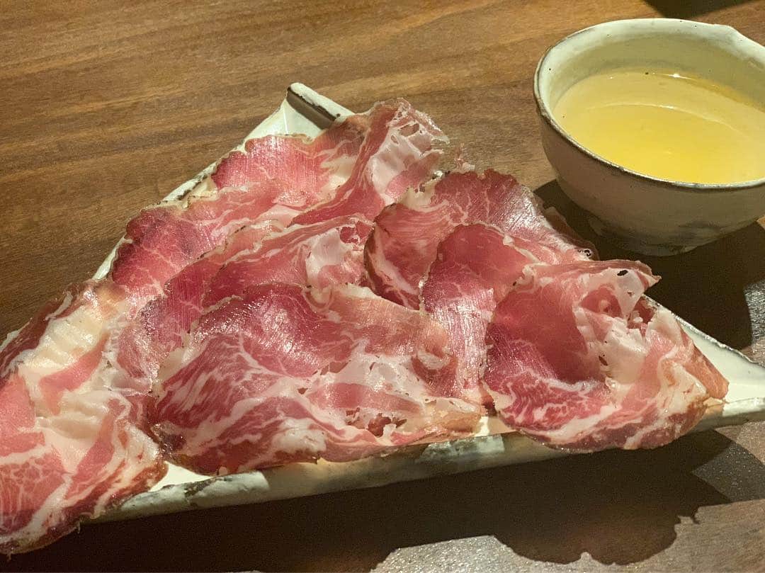 青山有紀のグルメインスタ