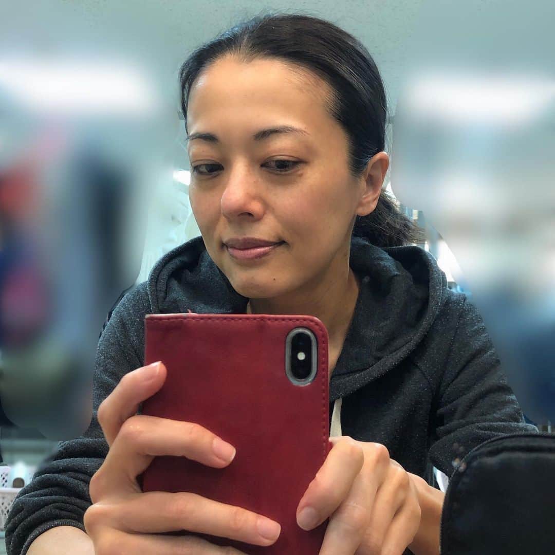 池田有希子のインスタグラム：「『プリシラ』もそろそろラストスパートぉぉ！ゆっこシンシアは残すところあと6回となりました。大事に丁寧に、ぶっ飛ばす😆🏓🌈！今日はお寒いので暖かい格好でお越し下さいね。」