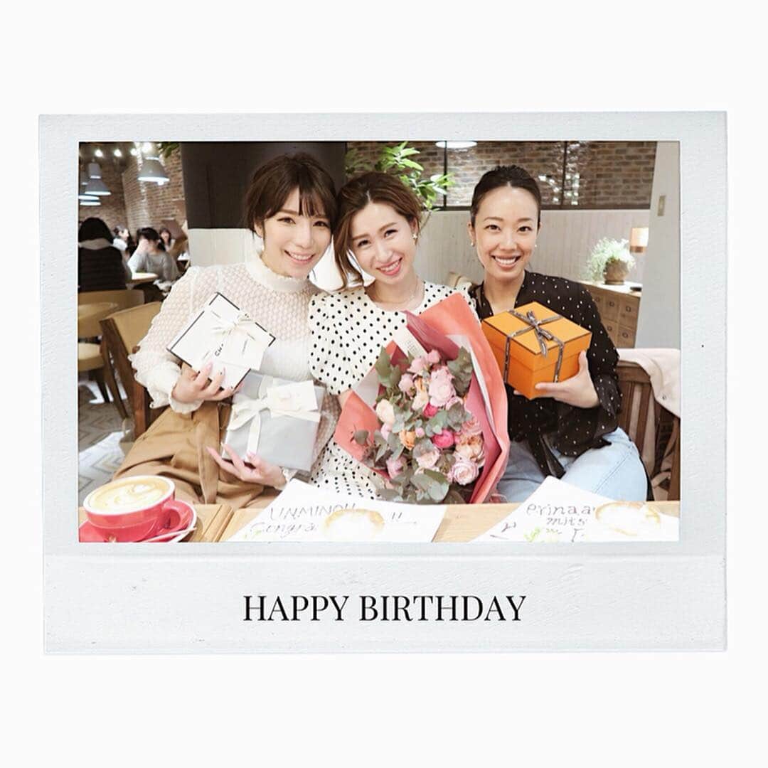 urakoさんのインスタグラム写真 - (urakoInstagram)「. @unminouofficial  のオープンもうすぐのお祝いと . @ayuohashi  @mitsuko0315  @erinaaa0218  のお誕生日のお祝い🎂💐 . . 久しぶりに会った人も そうじゃない人も とにかく話が尽きなくて みんな面白くて 5時間もたっていたらしい😳 . . みんな色々おめでとう🤗 . . #おばリン会  #fromayorkyscheeserestaurantandbar  #urakoログ #HAPPYBIRTHDAY #色々おめでとう #お祝いだからボクもおめかししたんだよ #wakkinと一緒がいい👶🏻 #生後6ヶ月 #urako_mamalife  #ベビーカーのキャノピーとシート春仕様にしたよ」3月23日 11時30分 - urako0618