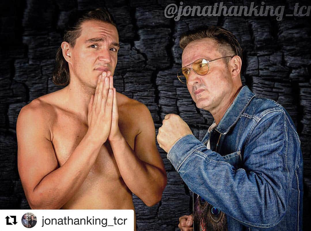 デヴィッド・アークエットさんのインスタグラム写真 - (デヴィッド・アークエットInstagram)「There is so much going on here. Thank you @jonathanking_tcr #Repost @jonathanking_tcr ・・・ RJ and David.... #Fbf  @cwfhollywood  @unitedwrestlingnetwork 📸by @jonathanking_tcr #prowrestling #instagram #flashback #insta #photography #nikon」3月23日 11時41分 - davidarquette