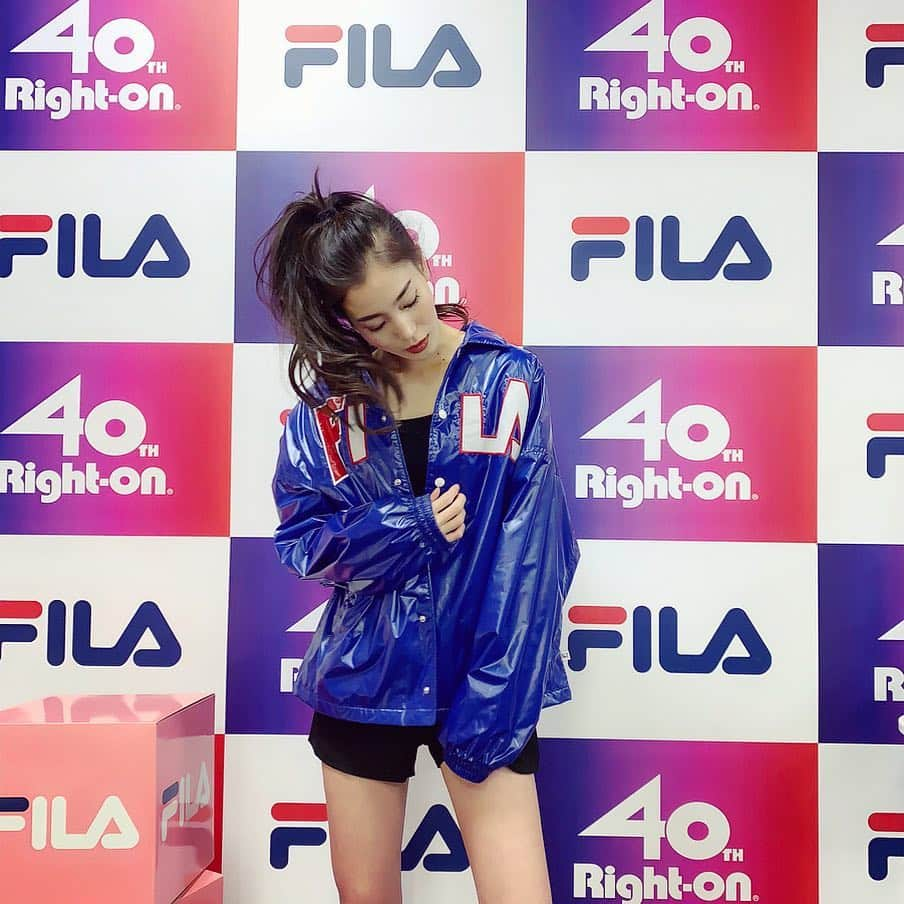 竹下智穂さんのインスタグラム写真 - (竹下智穂Instagram)「✔︎ . . 『FILA×Right-on』 POPUPイベントに 行かせて頂きました❣️ . . キッズアイテムもあり、かわいいアイテムがたくさん！ ４月２日までの期間限定なのでぜひー😊😊 .  #fila#righton#popup#event #right_on40th #right_onヨドバシ梅田」3月23日 11時59分 - 107_chiho_imaa