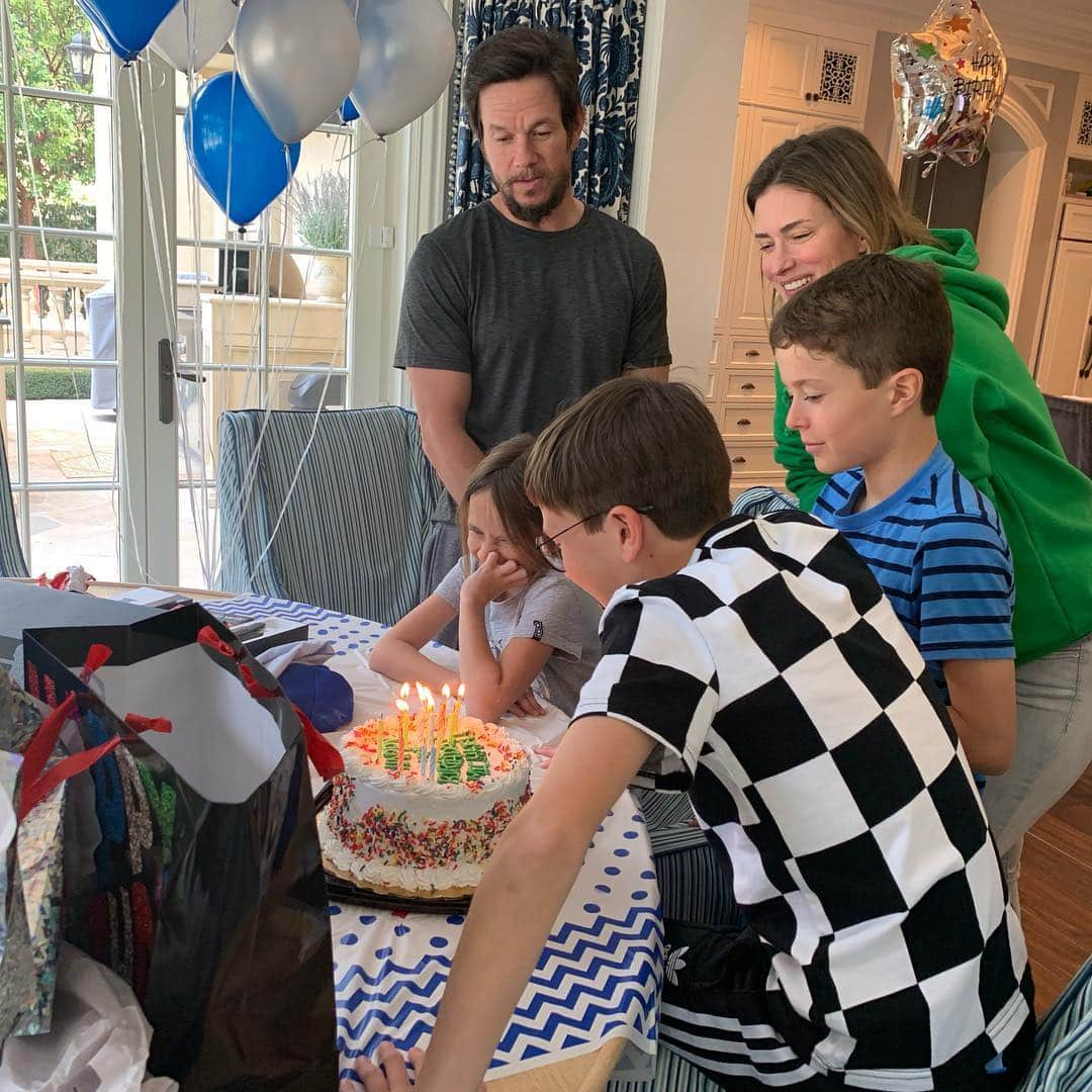 マーク・ウォールバーグさんのインスタグラム写真 - (マーク・ウォールバーグInstagram)「Happy birthday to my big boy. 13 years old! Now officially two teenagers in the house.」3月23日 12時49分 - markwahlberg