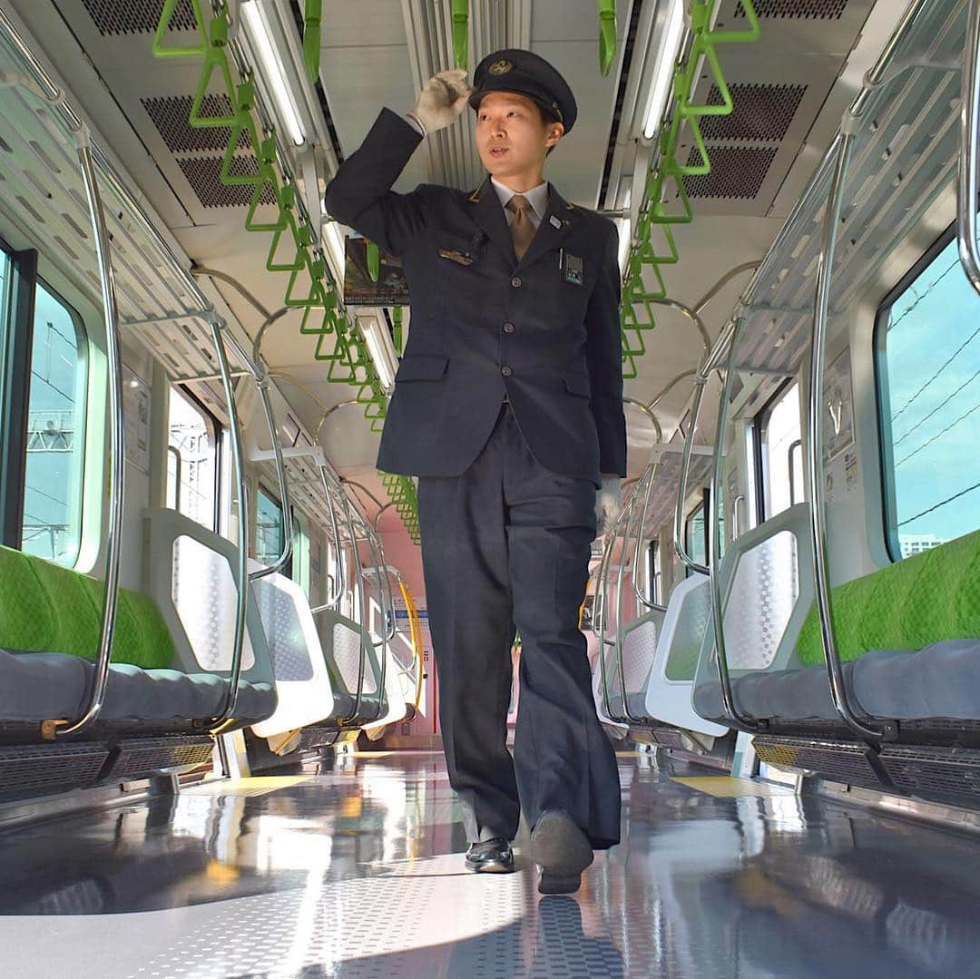 The Japan Timesさんのインスタグラム写真 - (The Japan TimesInstagram)「Over one million people use Tokyo's Yamanote Line every day. But who is the person who drives the train? The responsibility for making sure those trains arrive on time lies with drivers like Yuko Hatakeyama, who joined JR East straight after graduating from high school in his hometown of Morioka, Iwate Prefecture. "I love Tokyo ... When you’re driving on the Yamanote Line, you get to see Tokyo ... You can see a different face of Tokyo on each of the 365 days of the year." (Satoko Kawasaki photos) . . . . . . #Japan #Tokyo #trains #Yamanote #Yamanoteline #日本 #東京 #電車 #山手線 #山手 #🚉」3月23日 13時23分 - thejapantimes