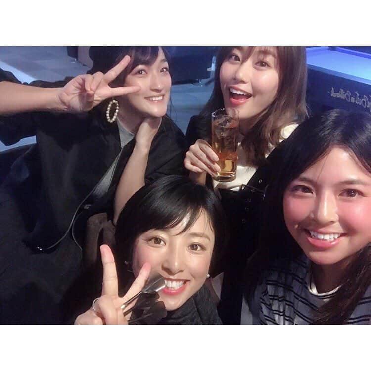 稲村亜美さんのインスタグラム写真 - (稲村亜美Instagram)「昨日は久しぶりにみんなで集まれました🥰🥰🥰🥰 #片岡安祐美 さん #六角彩子 さん #RENA さん 美味しい焼肉をみんなで食べていつもどおり楽しかったーー！ #うしみつ一門」3月23日 14時01分 - inamura_ami