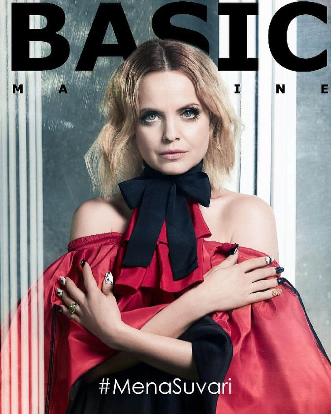 ミーナ・スヴァーリさんのインスタグラム写真 - (ミーナ・スヴァーリInstagram)「#BasicMagazine #covershoot!  @johnblaineofficial  @mchglobal  @bekorblaine  @nailzbyvee  @beautiebystephanie  @depict33  @alionakononova」3月23日 13時57分 - menasuvari