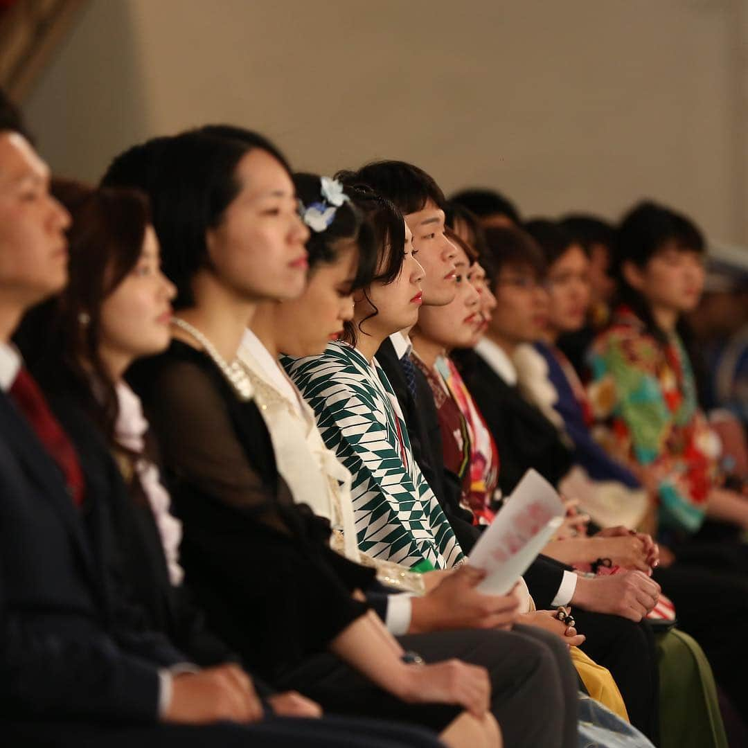 近畿大学総務部広報室さんのインスタグラム写真 - (近畿大学総務部広報室Instagram)「平成30年度 #近畿大学 #卒業式  ご卒業おめでとうございます㊗️🎊 #近大 #kindai #graduation #congratulations」3月23日 14時18分 - kindaiuniversity