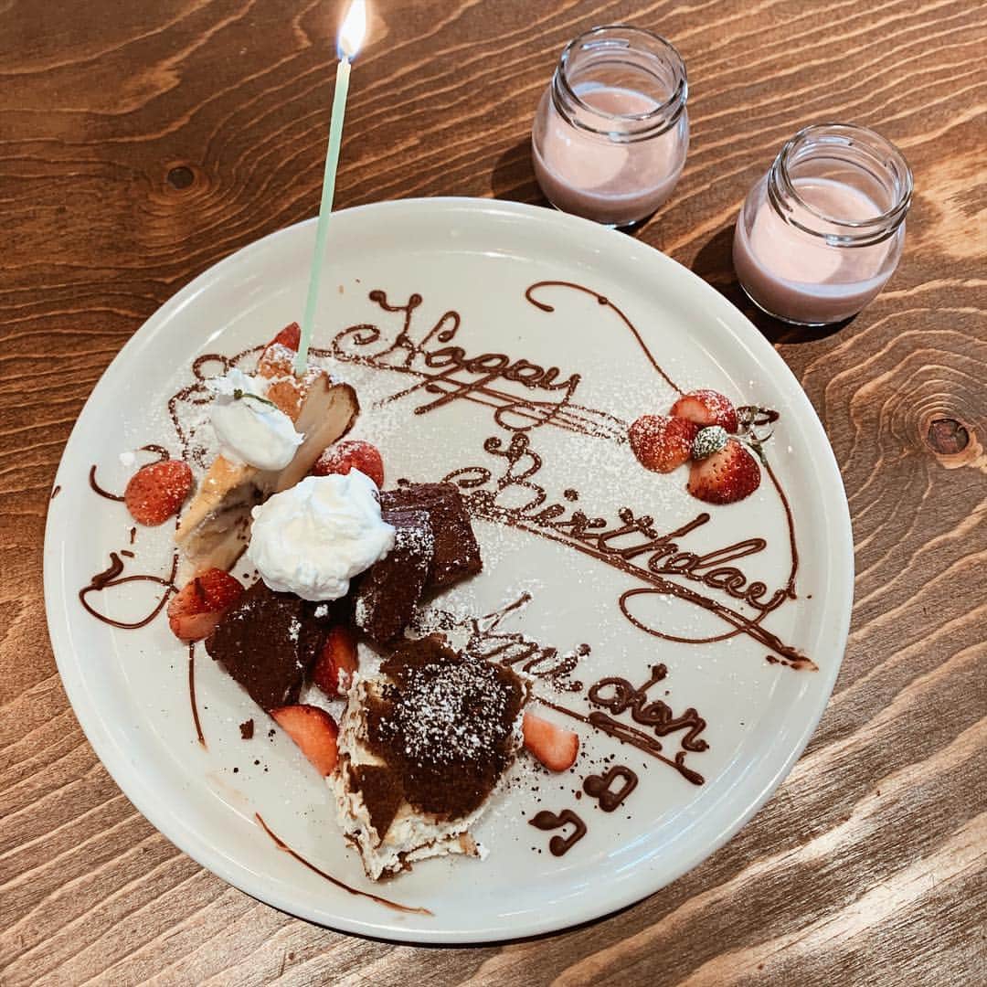 春名亜美のグルメインスタ