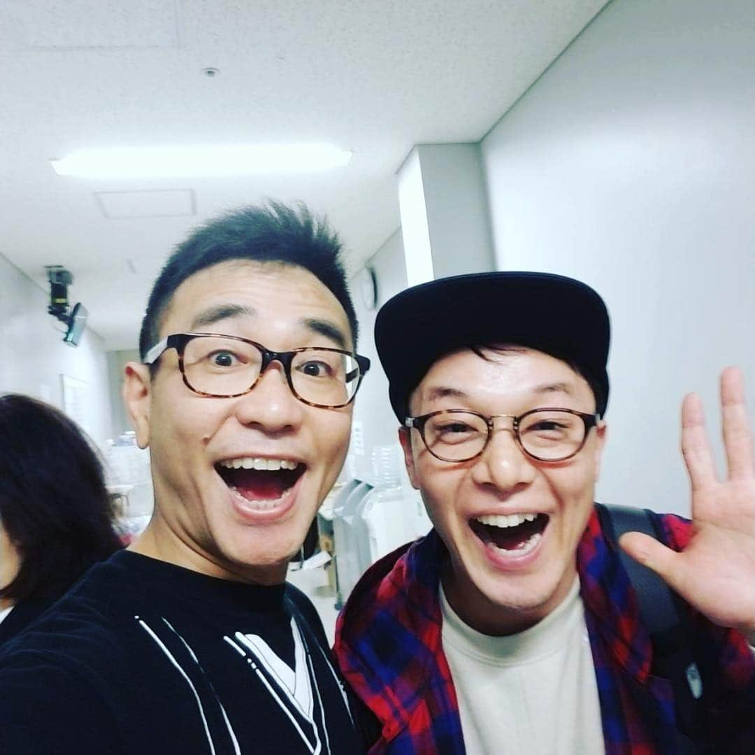 佐藤貴史さんのインスタグラム写真 - (佐藤貴史Instagram)「愛のレキシアター 『ざ・びぎにんぐ・おぶ・らぶ』 池ちゃん大好き僕としては最&高の舞台でした！ そして八嶋先輩のすごさをビリビリ感じてきました！ 久々に帝一で一緒だったあほの流司と乃木坂小百合に会った！ やっぱあほだった！  #ざびぎにんぐおぶらぶ  #佐藤流司 #井上小百合 #八嶋智人  #レキシ #池田貴史」3月23日 14時35分 - sabo1217