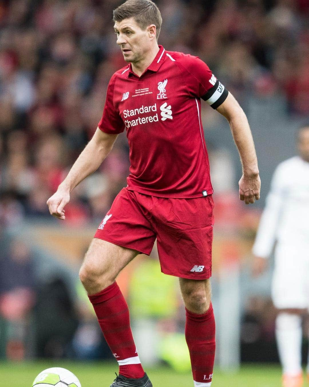 リヴァプールFCさんのインスタグラム写真 - (リヴァプールFCInstagram)「Back at Anfield 😍 #StevenGerrard #Gerrard #LFC #LiverpoolFC #LFCLegends」3月24日 0時54分 - liverpoolfc