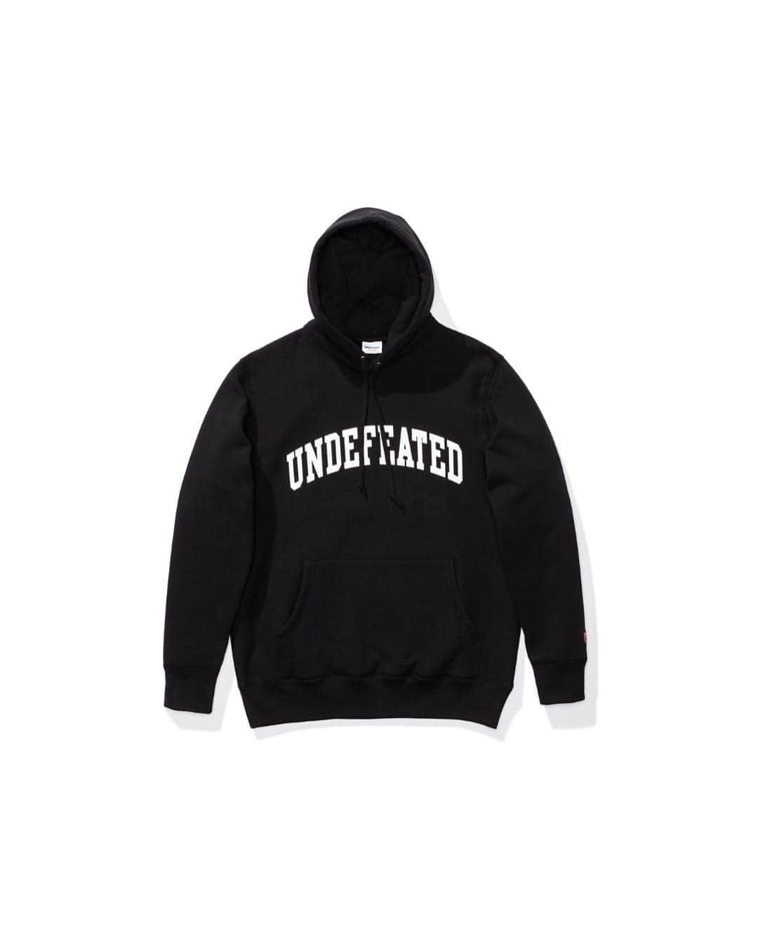 UNDFTDさんのインスタグラム写真 - (UNDFTDInstagram)「UNDEFEATED 5 Strike Strapback and Pullover Hoodie // Available now at All Undefeated Chapter Stores and Undefeated.com Photo by: @camhicks_」3月24日 1時18分 - undefeatedinc