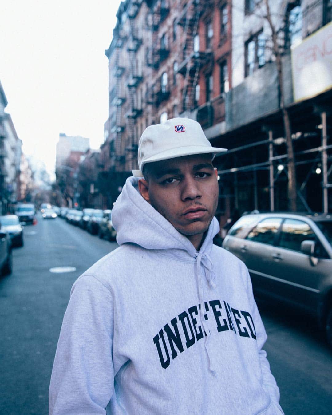 UNDFTDさんのインスタグラム写真 - (UNDFTDInstagram)「UNDEFEATED 5 Strike Strapback and Pullover Hoodie // Available now at All Undefeated Chapter Stores and Undefeated.com Photo by: @camhicks_」3月24日 1時18分 - undefeatedinc
