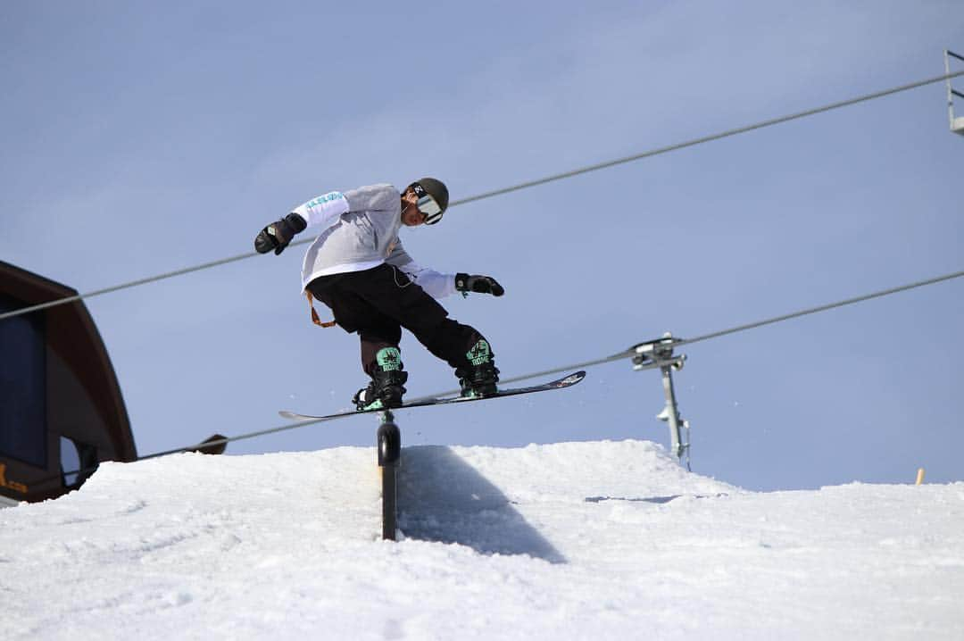 大久保勇利さんのインスタグラム写真 - (大久保勇利Instagram)「Fs tail 🕺🏽 ⛰ @absolutpark」3月24日 1時28分 - yuriokubo727