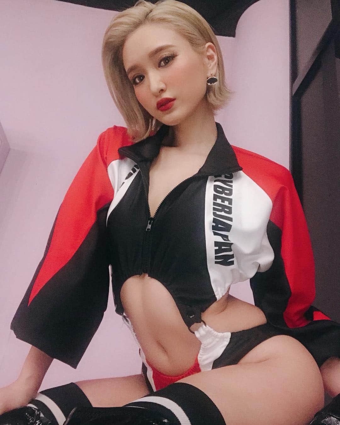 カナのグルメインスタ