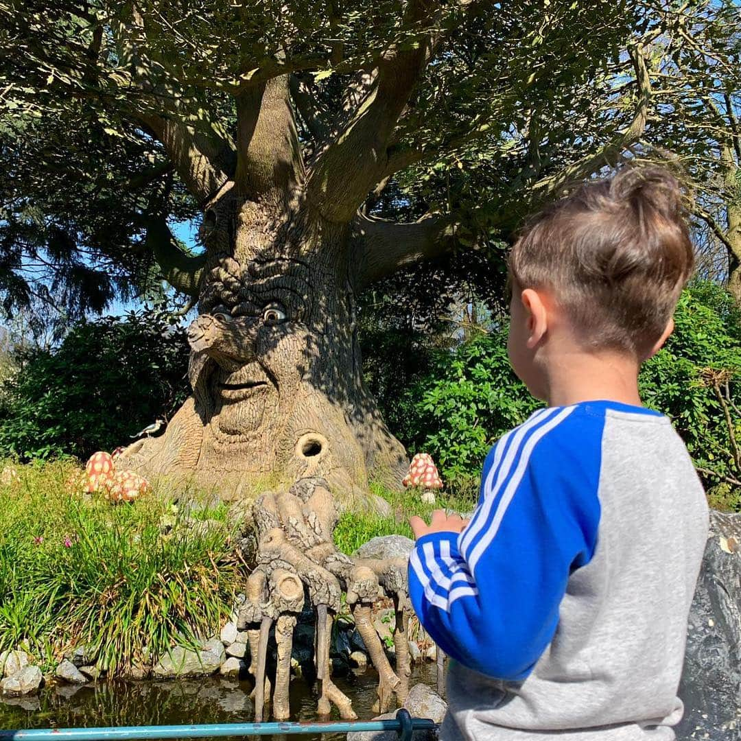 ホセ・ロドリゲスさんのインスタグラム写真 - (ホセ・ロドリゲスInstagram)「Maravilloso @efteling #nederland」3月23日 18時02分 - josseroodriguez25