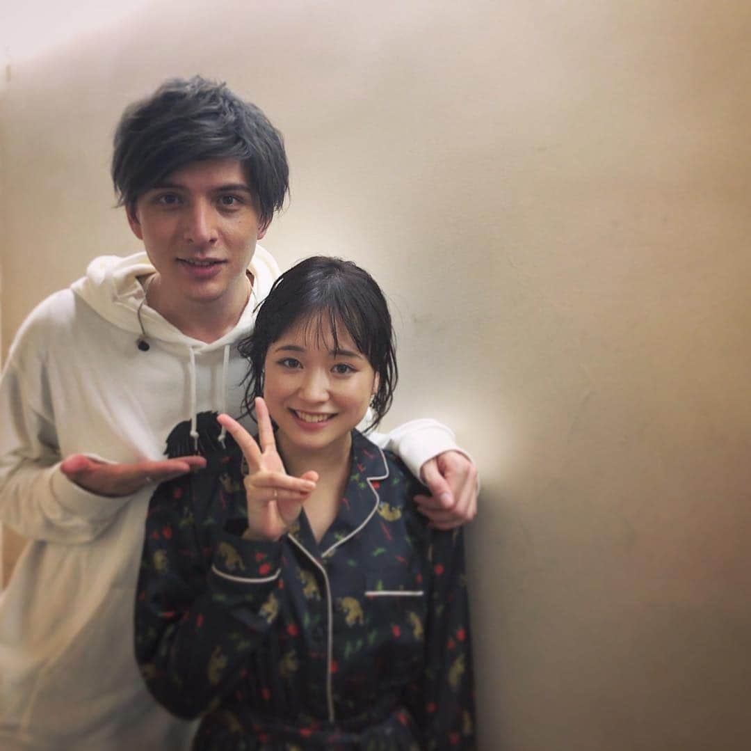 城田優さんのインスタグラム写真 - (城田優Instagram)「こらっこさん  #そしてもう1人のスペシャルゲスト #大原櫻子 #何気に初デュエット #本当に才能に溢れたちびすけ #素晴らしいエメとアラジンでした #ありがとう #また何か一緒に歌おうぜい @sakurako_ohara」3月23日 18時03分 - yu_shirota