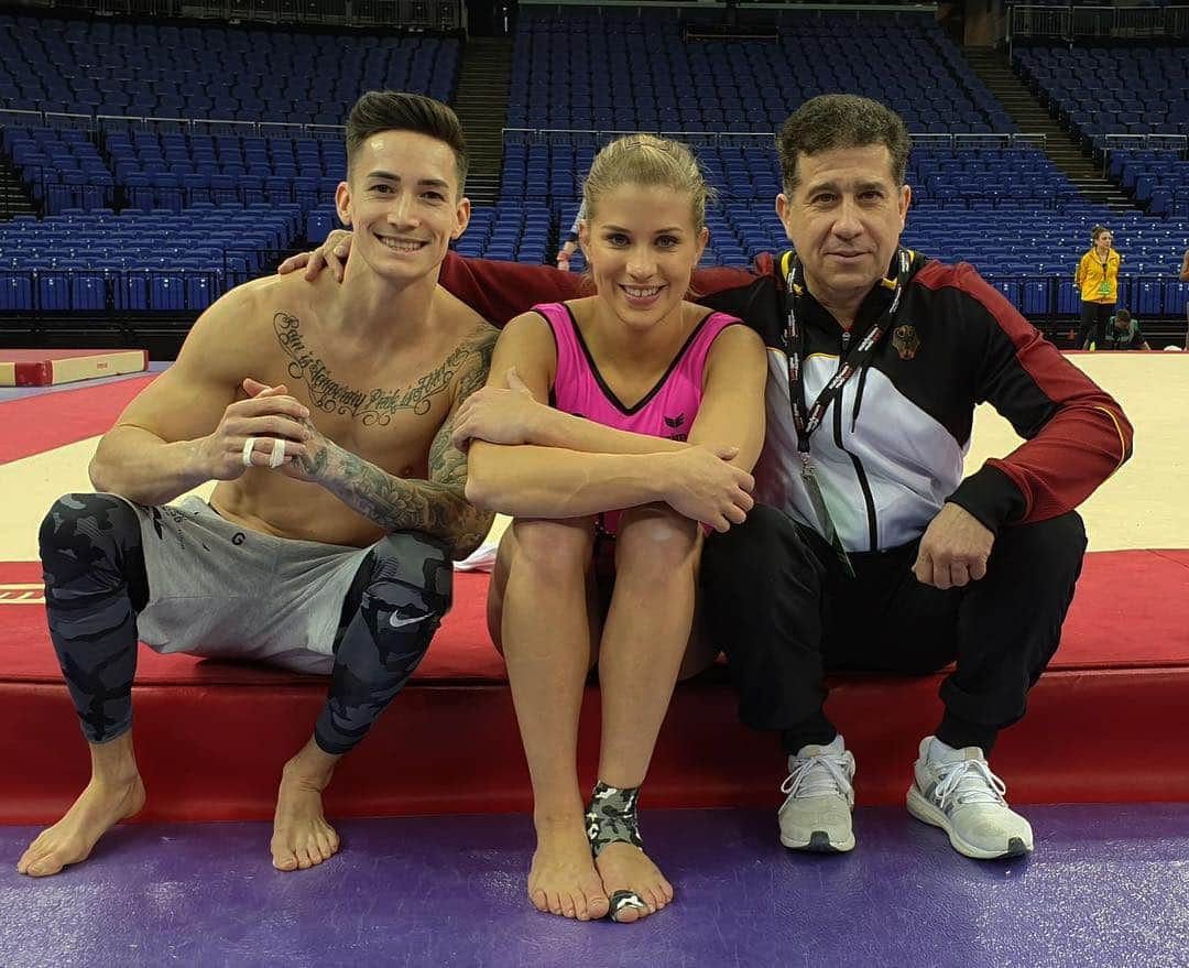 マゼル・ニューエンさんのインスタグラム写真 - (マゼル・ニューエンInstagram)「Team Belenki is ready for the @superstarsofgymnastics 🤸🏽‍♂️🔥 #superstarsofgymnastics #london #live #dazn #gymnastics #coach #tv #o2 #themarcelnguyen」3月23日 18時22分 - themarcelnguyen