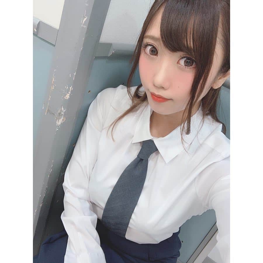 福田琴美さんのインスタグラム写真 - (福田琴美Instagram)「この後19時からジョブチューンだよ♡ 今回は警察スペシャル！ 刑事ドラマの常識が覆っちゃうよ〜！笑 見てね( ✌︎'ω')✌︎ . . . #収録 #モデル #model #tbs #楽屋  #タレント #女優 #グラビア #グラドル  #disney #佐野ひなこ #撮影 #サロモ  #撮影モデル #nice #girls #女子会  #girl #instagood #美女図鑑 #ビジョビ  #横乳 #巨乳 #sexy #衣装 #コスプレ  #ジョブチューン #婦人警官 #キューティー」3月23日 18時27分 - kotomi_fukuda