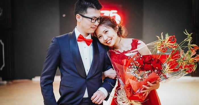 hacocoro weddingさんのインスタグラム写真 - (hacocoro weddingInstagram)「愛こそが全て。 ずっと続く幸せは、ここから始まる。 ・ ・ photographer： @ray_yamagucci  #hacocoro #wedding #artdirection#decoration #artdirector#dly#パーティー  #会費制ウエディング#ウエディングフォト #ウエディング #ウエディングプランナー #会場コーディネート #結婚式 #結婚式DIY #結婚式二次会 #装飾 #貸切会場 #貸切パーティー #二次会会場 #プレ花嫁 #おしゃれさんと繋がりたい　#日本中のプレ花嫁さんと繋がりたい」3月23日 19時10分 - hacocoro_wedding