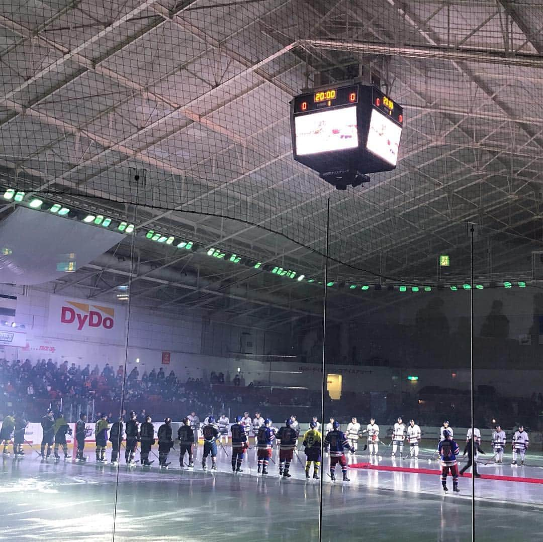 中家佐奈さんのインスタグラム写真 - (中家佐奈Instagram)「初アイスホッケー観戦🏒素敵な解説者ふみかちゃんと。二子玉メンバー頑張ってたー！ . . . #アイスホッケーヒーローズ #icehockey #PIW と違った雰囲気 #ダイドードリンコアイスアリーナ #初観戦 #楽しかった #けどパック見失う #古川駿 #齊藤大知 #どっち応援するか悩む #二子玉川ライズスケートガーデン #凄い子達が働いてると実感 #ユニフォームマジック #みんなにも会えた #また行こう」3月23日 19時15分 - 37nky