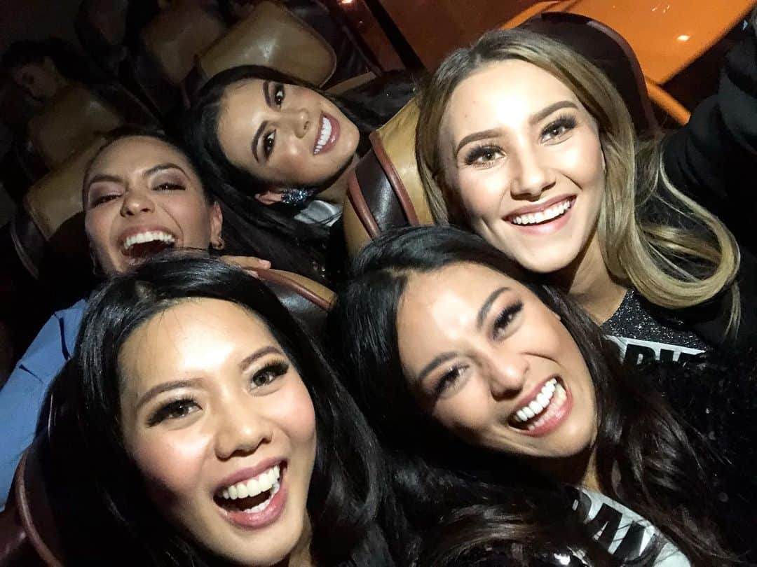 遊海 Yuumiさんのインスタグラム写真 - (遊海 YuumiInstagram)「Found behind the scenes photo of Miss Universe 2018 ❤️❤️❤️ missing my sisters 👯 #missuniversejapan2018 #missuniverse2018 #thailand #bangkok #girlsjustwannahavefun」3月23日 19時25分 - yuumi_kato