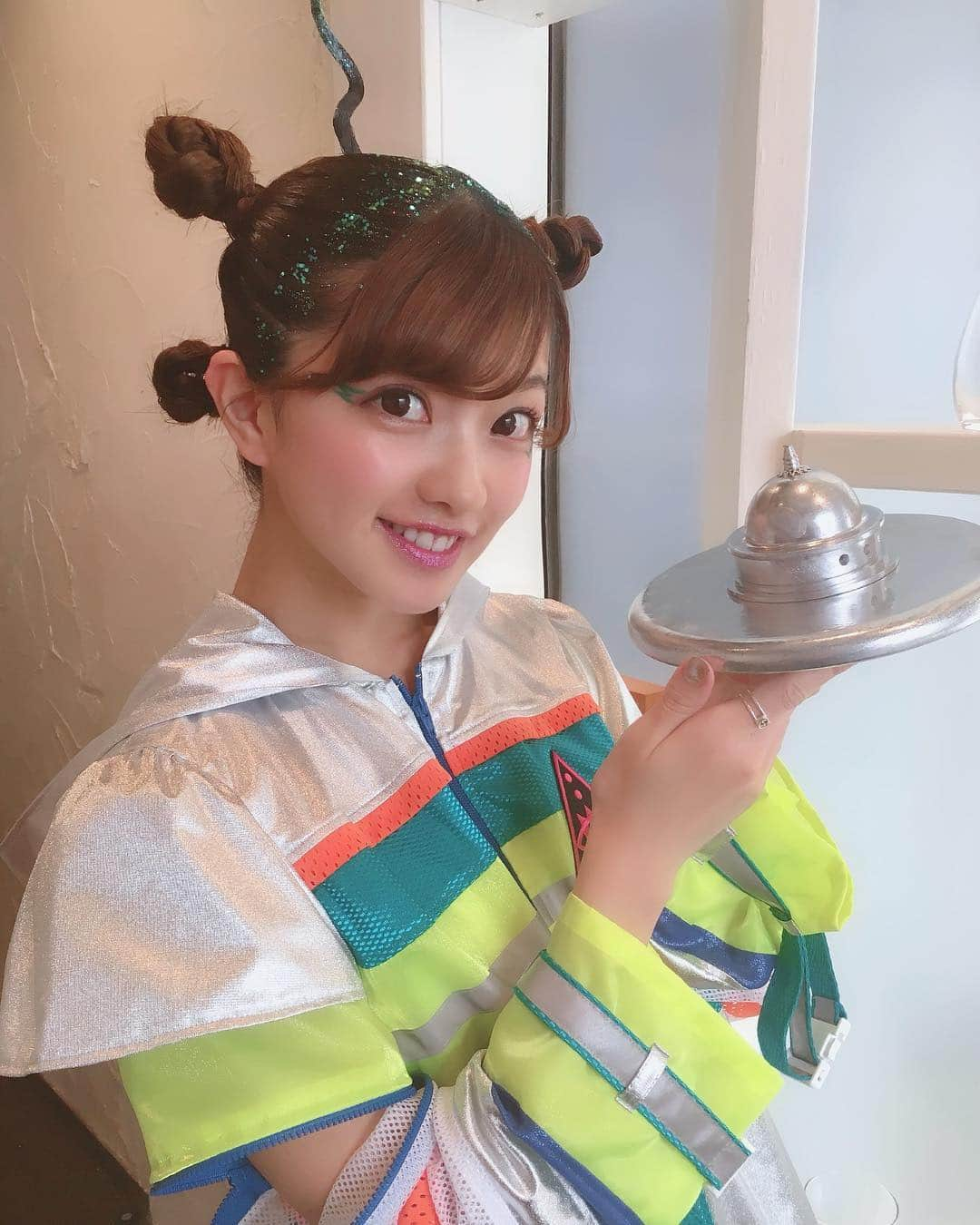 中山星香さんのインスタグラム写真 - (中山星香Instagram)「ラブカルみるみるティショん🚀🛸👽🧤✨💘」3月23日 19時52分 - seika0705n