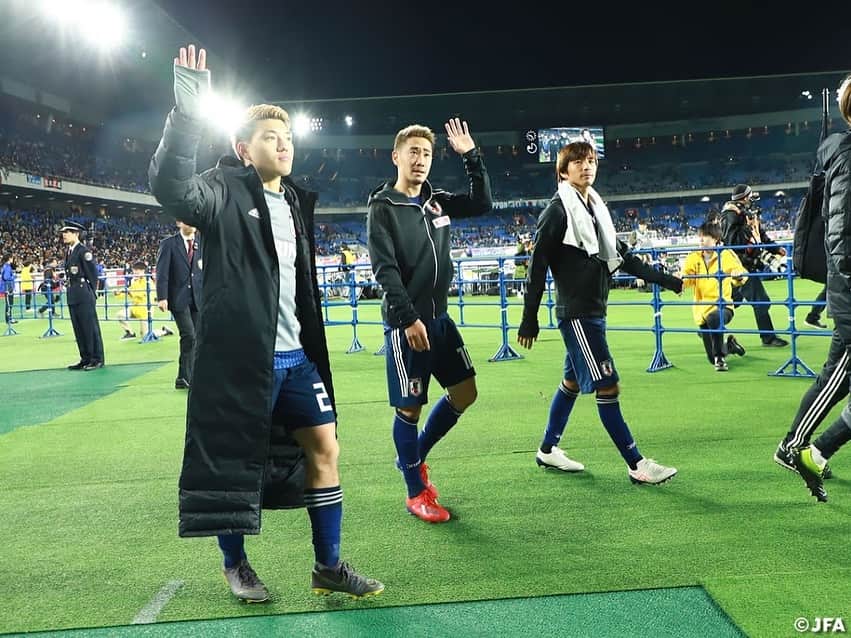 日本サッカー協会さんのインスタグラム写真 - (日本サッカー協会Instagram)「📸Match  Photos④ 1点を追う日本代表は、#香川真司 選手、#小林祐希 選手、#乾貴士 選手、#鎌田大地 選手、#安西幸輝 選手を投入しますが、最後までゴールネットを揺らすことはできず、0-1で試合を終えました。 ・ キリンチャレンジカップ2019 #SAMURAIBLUE 0-1 コロンビア代表 📅3/22(金)19:20KO 📍神奈川／日産スタジアム ・ ―――――――――――――――――― Next Match>> キリンチャレンジカップ2019 🆚ボリビア代表 📅3/26(火)19:30KO 📍兵庫／ノエビアスタジアム神戸 📺フジテレビ系列で生中継 ・ 👉大会情報はJFA.jpへ ―――――――――――――――――― #daihyo #SAMURAIBLUE」3月23日 20時46分 - japanfootballassociation
