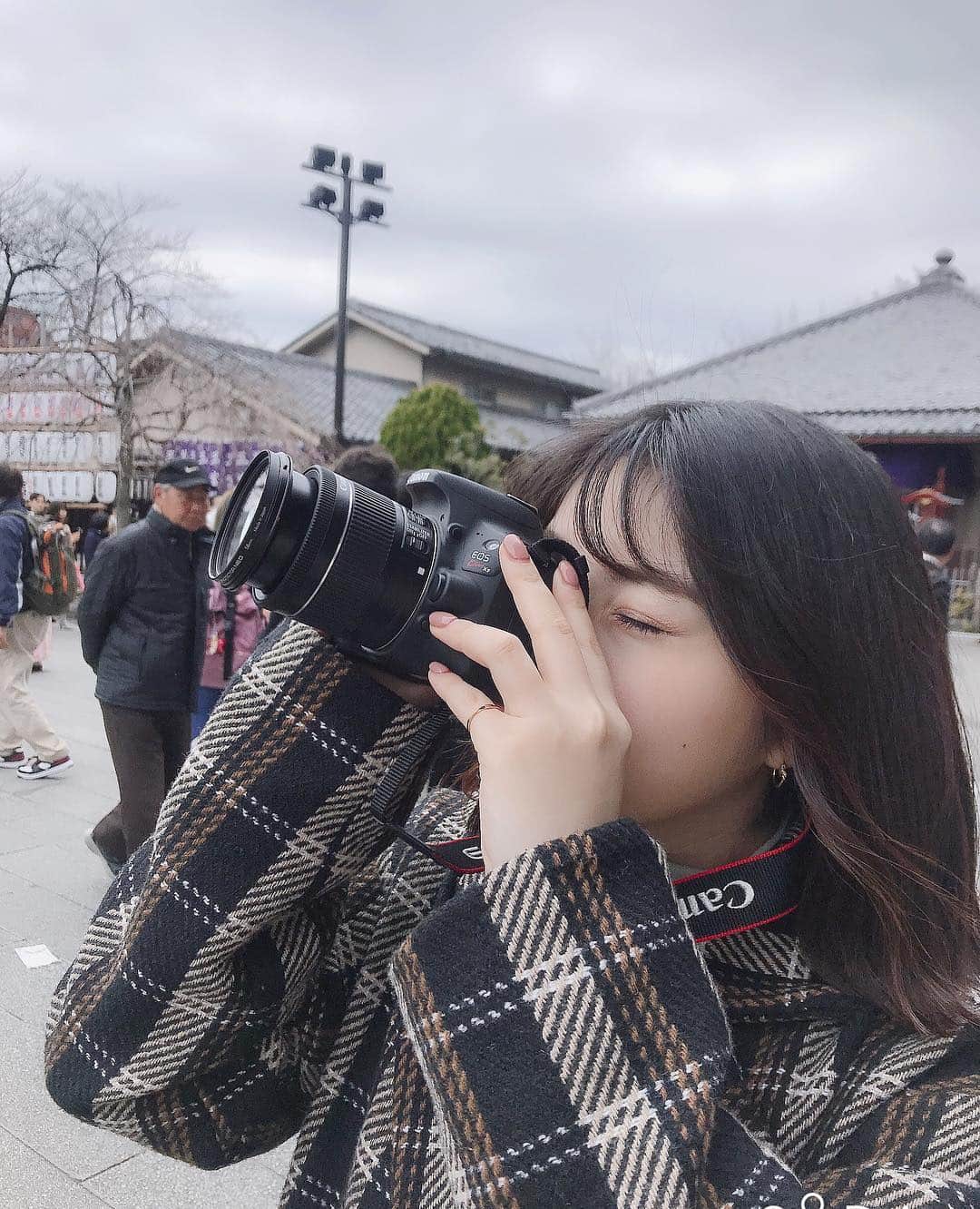 永井理子のインスタグラム：「1日限定カメラ女子📷  今夜もMBSラジオ 『オレたちゴチャ・まぜっ！〜集まれヤンヤン〜』 1:50から生放送です！ 起きてる方はぜひ。 残り4回〜TT」