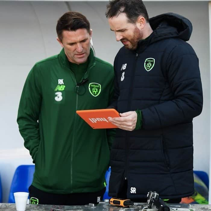 ロビー・キーンさんのインスタグラム写真 - (ロビー・キーンInstagram)「Best of luck to everyone 🇮🇪 we are in this together 💪 #coybig #gameday #irish #proud @faireland」3月23日 21時27分 - robbiekeane