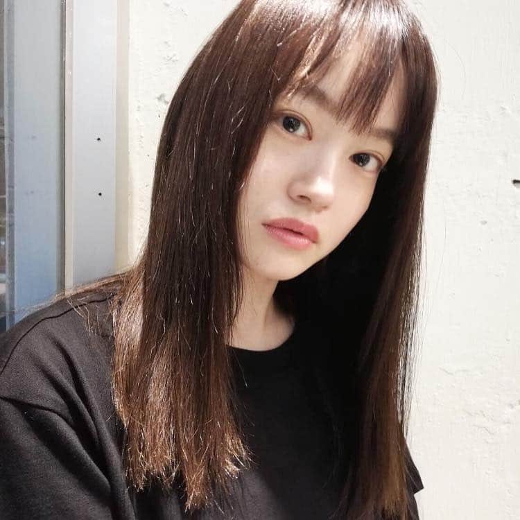夏目志乃さんのインスタグラム写真 - (夏目志乃Instagram)「へっへっへ 髪伸びた ， トリートメントをしに、マカロニコーストさんへ ありがとうございます🐹」3月23日 21時36分 - shinonatsume