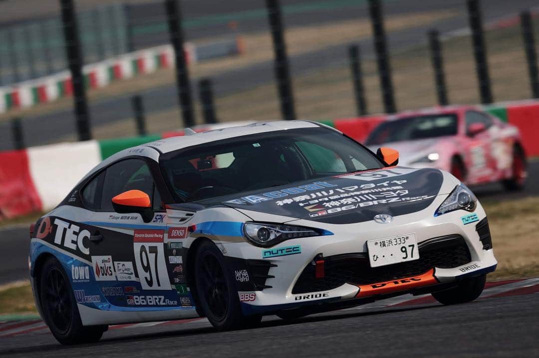 小河諒さんのインスタグラム写真 - (小河諒Instagram)「本日の予選  Super耐久 ポールポジション！ 86/BRZ Race 8位！  今日の不完全燃焼だったものは明日爆発させます！  #grgaragemasterone東名川崎  #lebeaussetmotorsports  #小河諒」3月23日 21時44分 - ryo_ogawa_