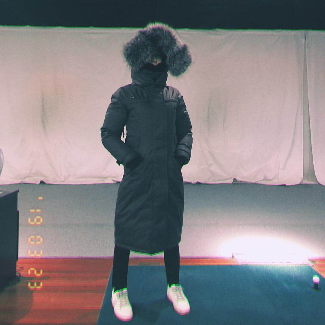 BoAのインスタグラム：「겨울..왔어..다시..??」