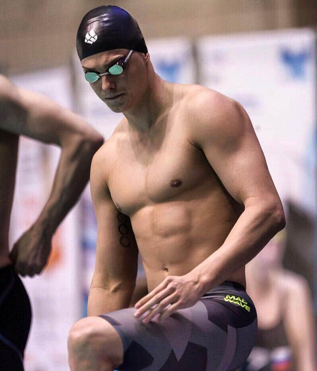 ウラジミール・モロゾフのインスタグラム：「I’m excited to finally join Team Iron @iron_isl representing the strongest team in the league!」