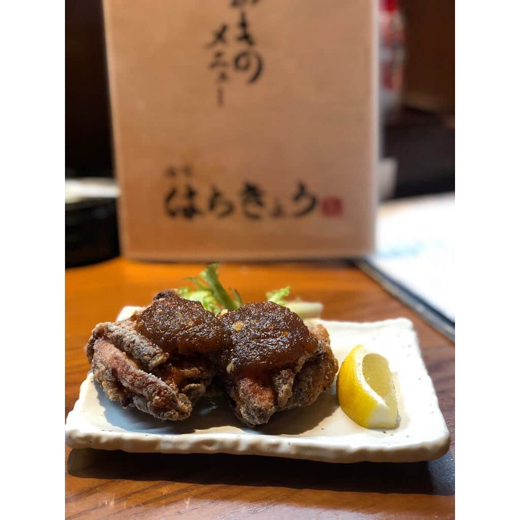 江頭ひなたさんのインスタグラム写真 - (江頭ひなたInstagram)「札幌に来ています‼️😊北海道✨の食材を楽しめるお店に来たよ‼️😆イクラもホッケも美味し〜い💕💕 #寒すぎてヤバイ #冬やん #真冬やん #風邪ひきませんように #はちきょう #あねご #ホッケ #いくら #つっこ飯 #ほっけ #イクラ #札幌 #北海道 #すすきの」3月23日 22時33分 - hinataeto