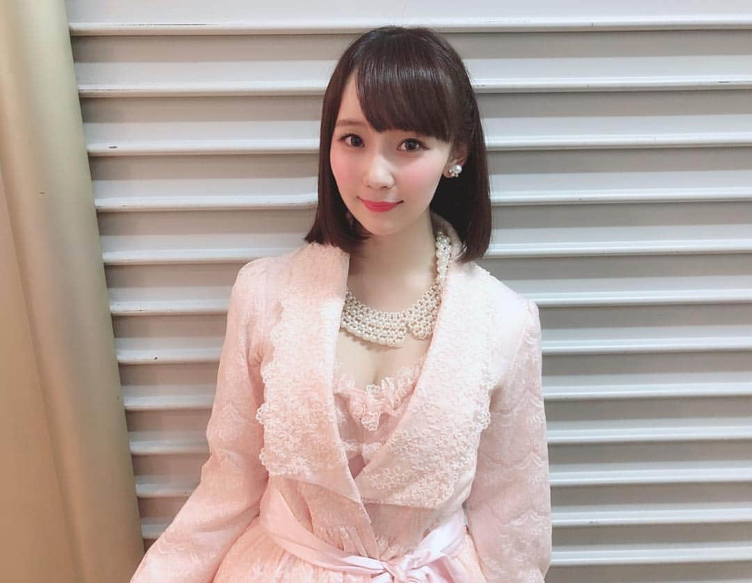 大段舞依さんのインスタグラム写真 - (大段舞依Instagram)「💃!!! . NPride公演のユニットで シャワーの後だから センター させて頂きました🛀♡♡ . ふふ💓どお！？💓 . #2019倍 #npride公演  #シャワーの後だから」3月23日 23時01分 - maichi_1004